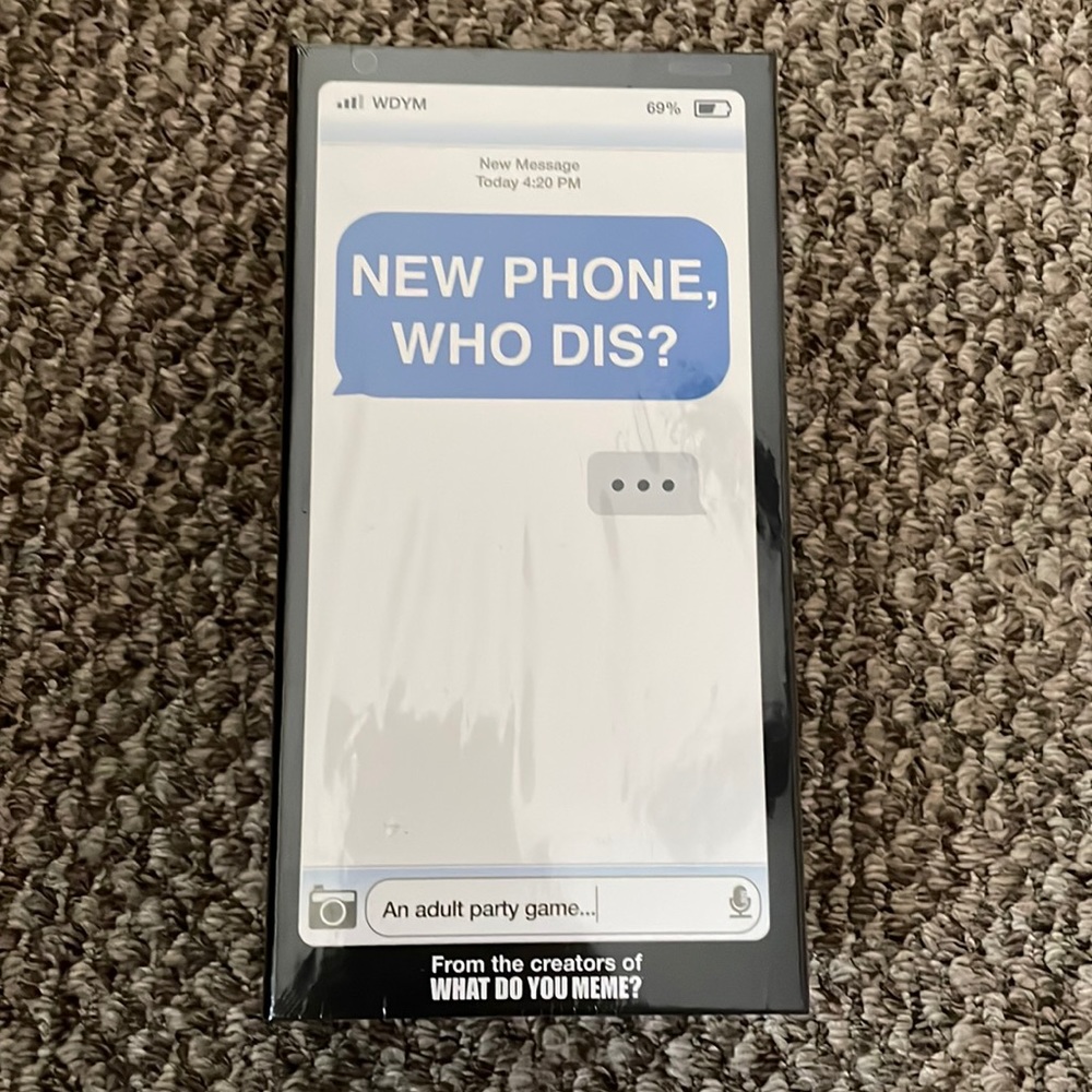 NWT “New phone, who dis?” adult party game